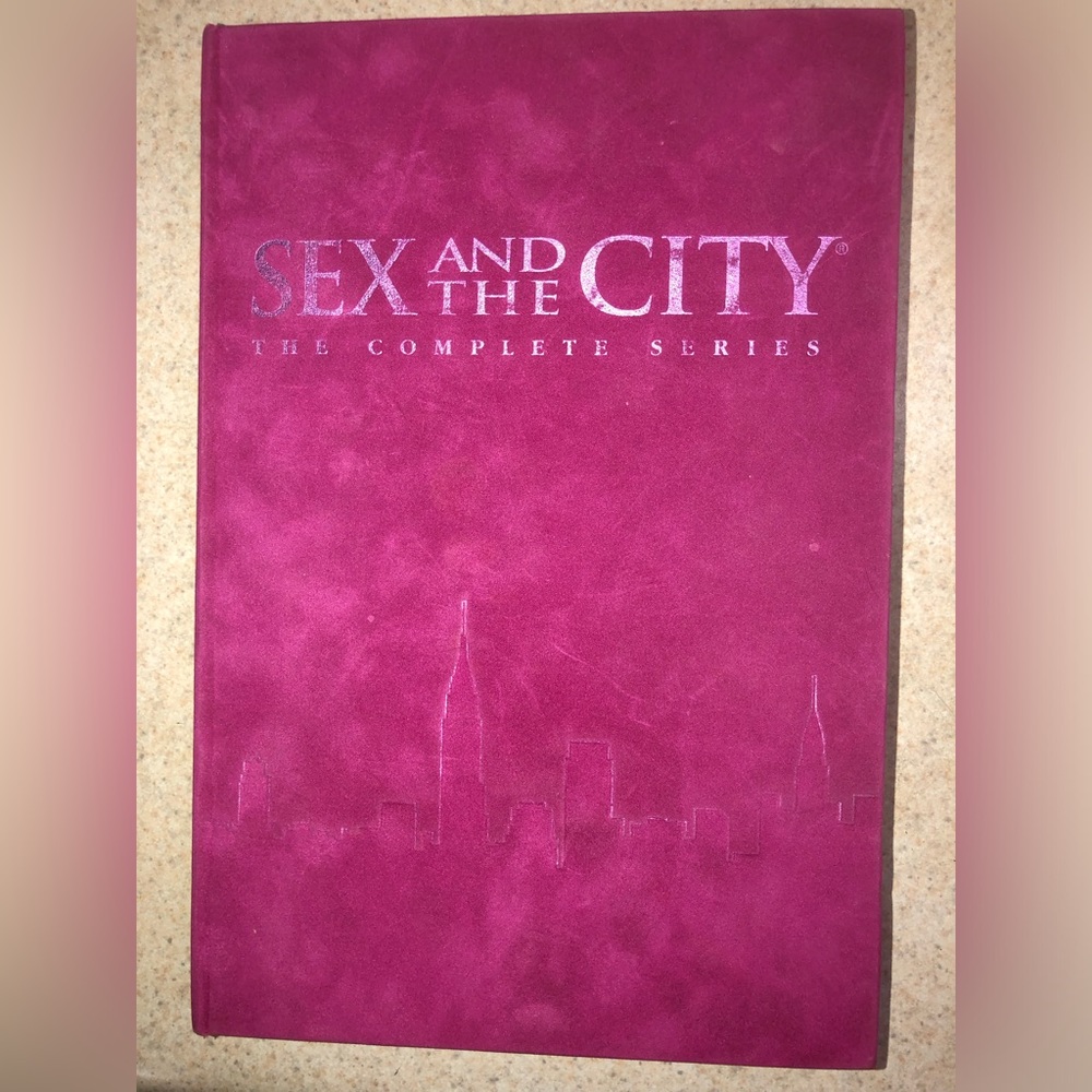 Collectors edition Sex And The City velvet book Complete Series